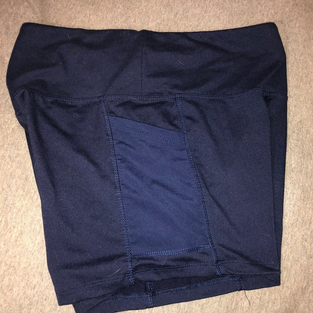 shorts - Picture 3 of 4